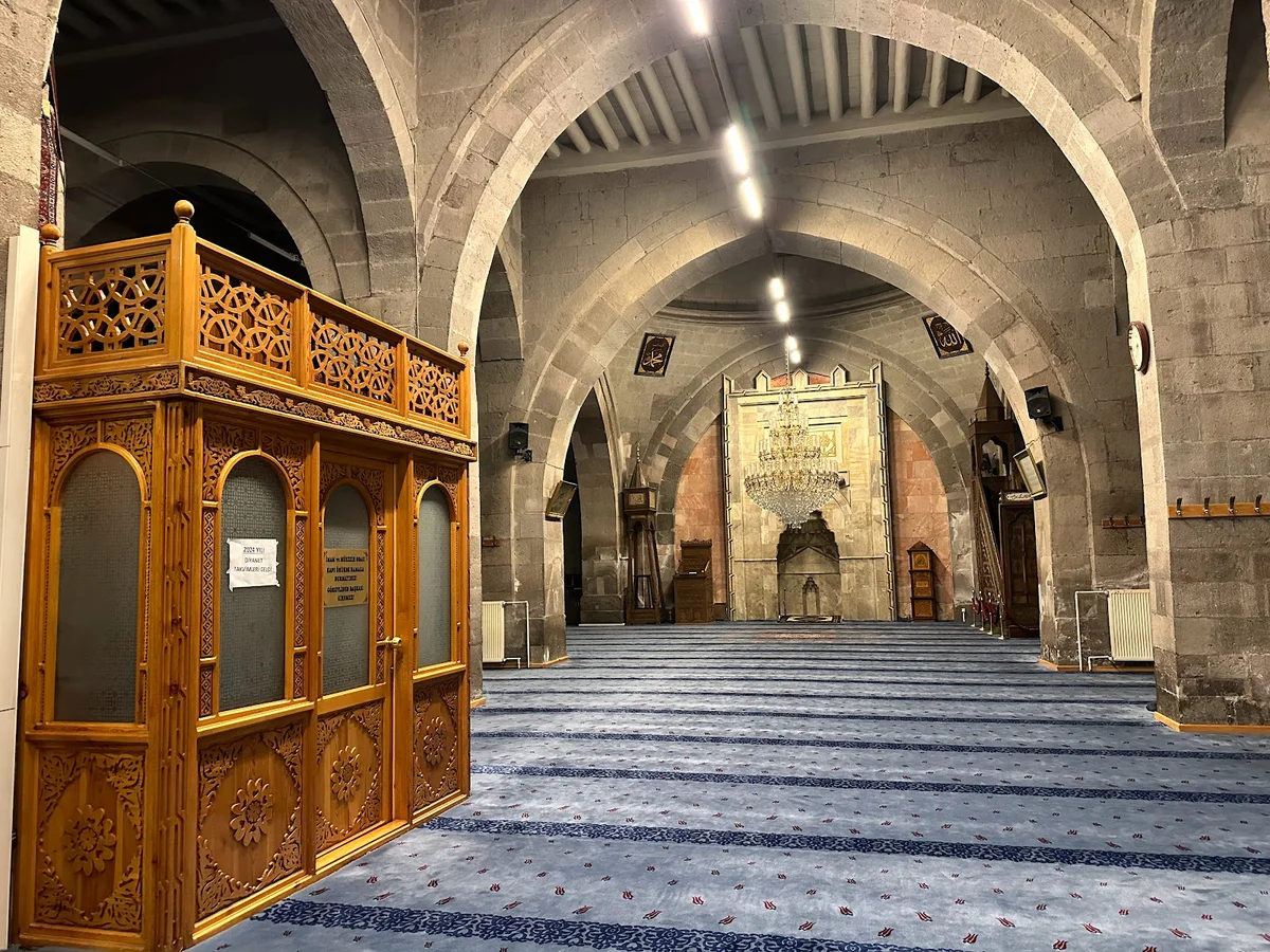 Cami Kebir (Ulu Cami)