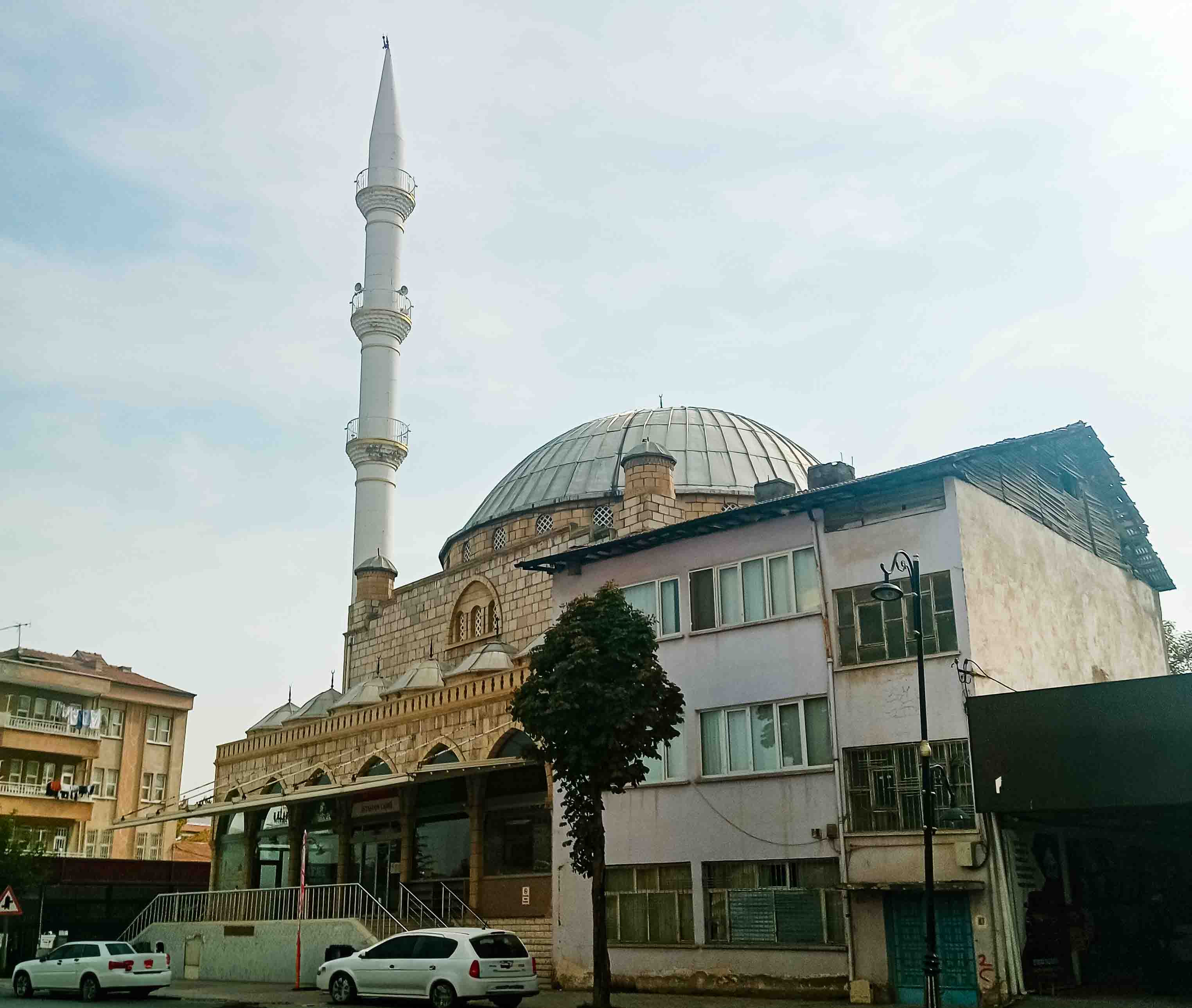 Yeşilyurt İstasyon Camii