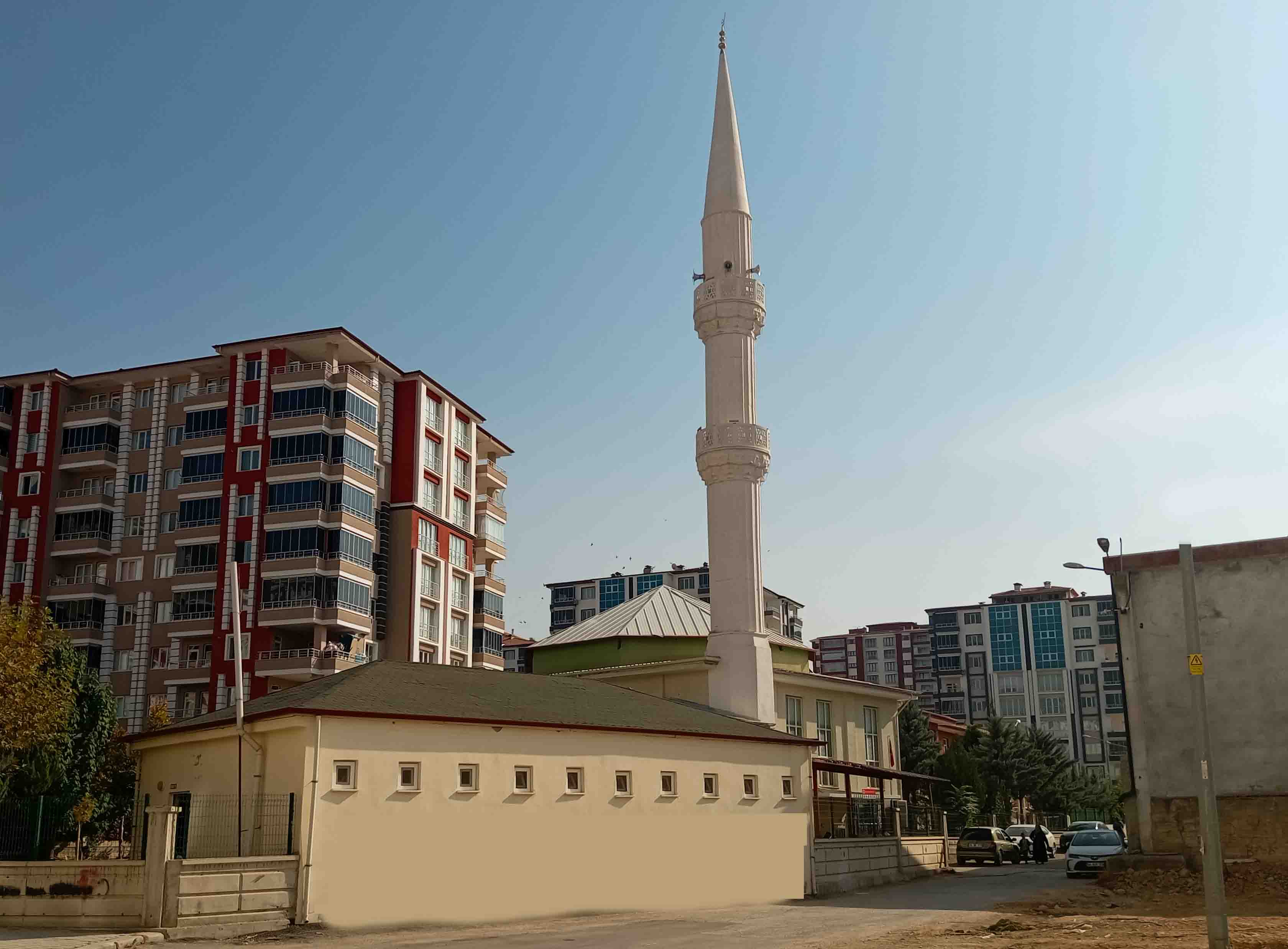Yeşilyurt Bostanbaşı Huzur Camii