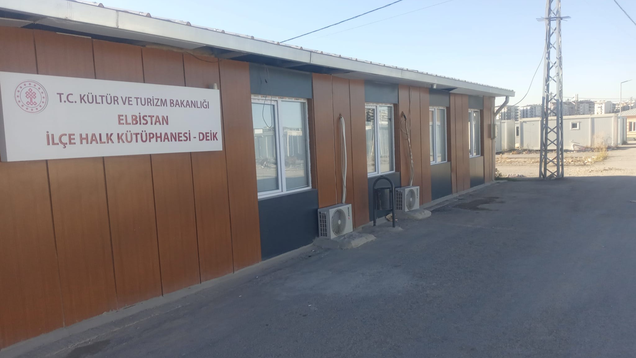 DEİK-Elbistan İlçe Halk Kütüphanesi