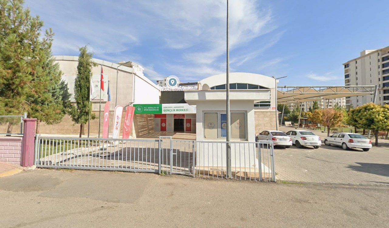 Karaköprü Gençlik ve Spor Müdürlüğü Gençlik Merkezi