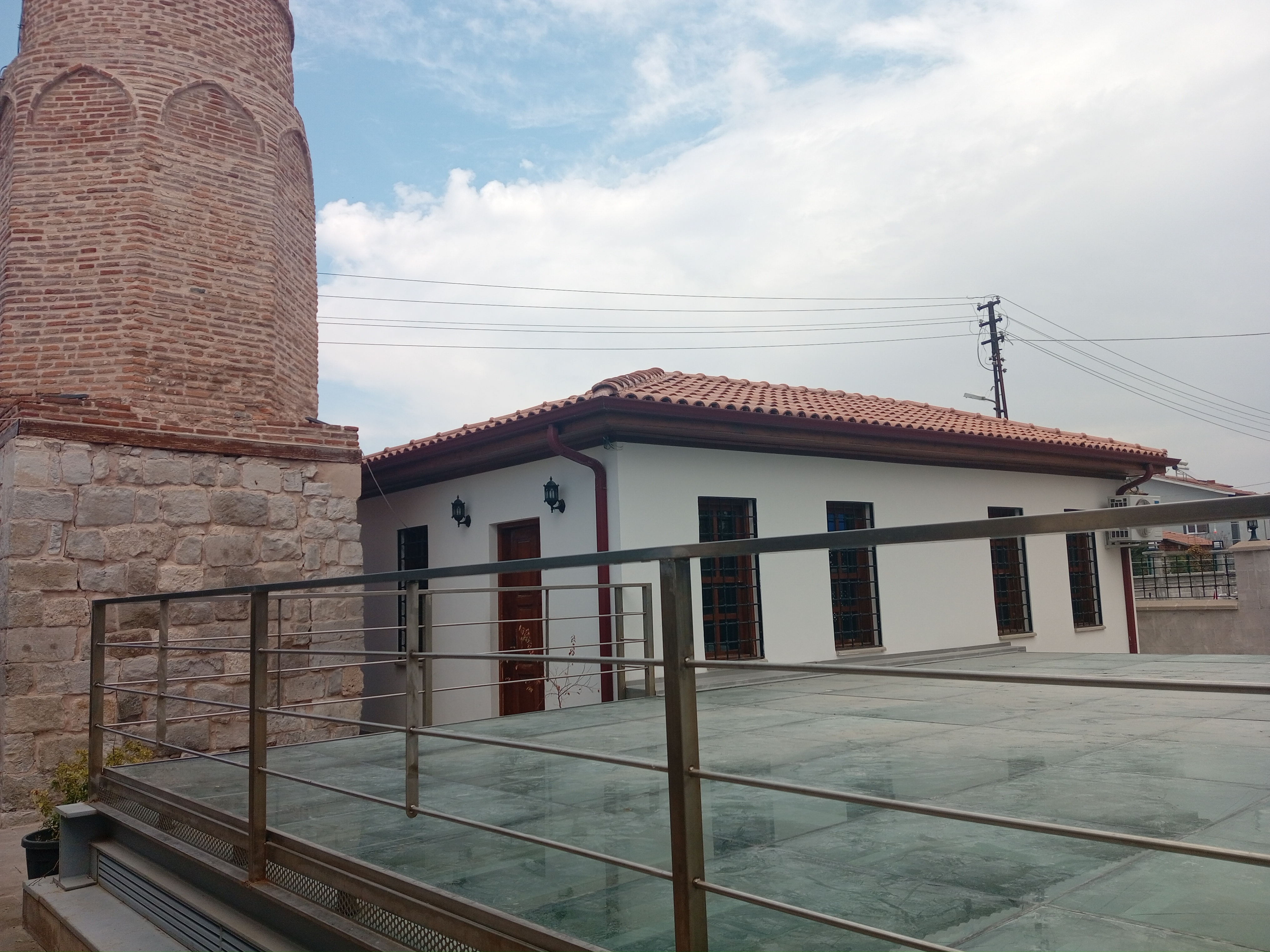 Battalgazi Melik Sunullah Mescidi ve Türbesi