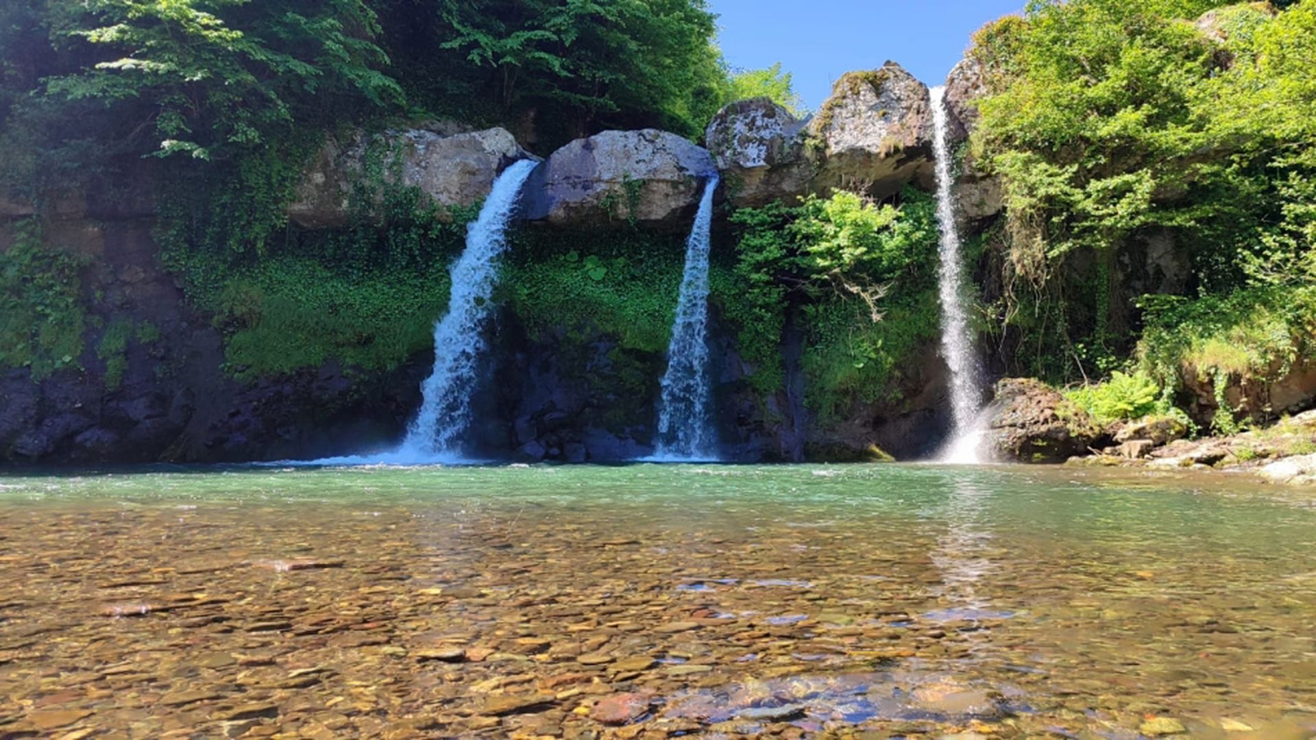 Gökçegelin Şelalesi