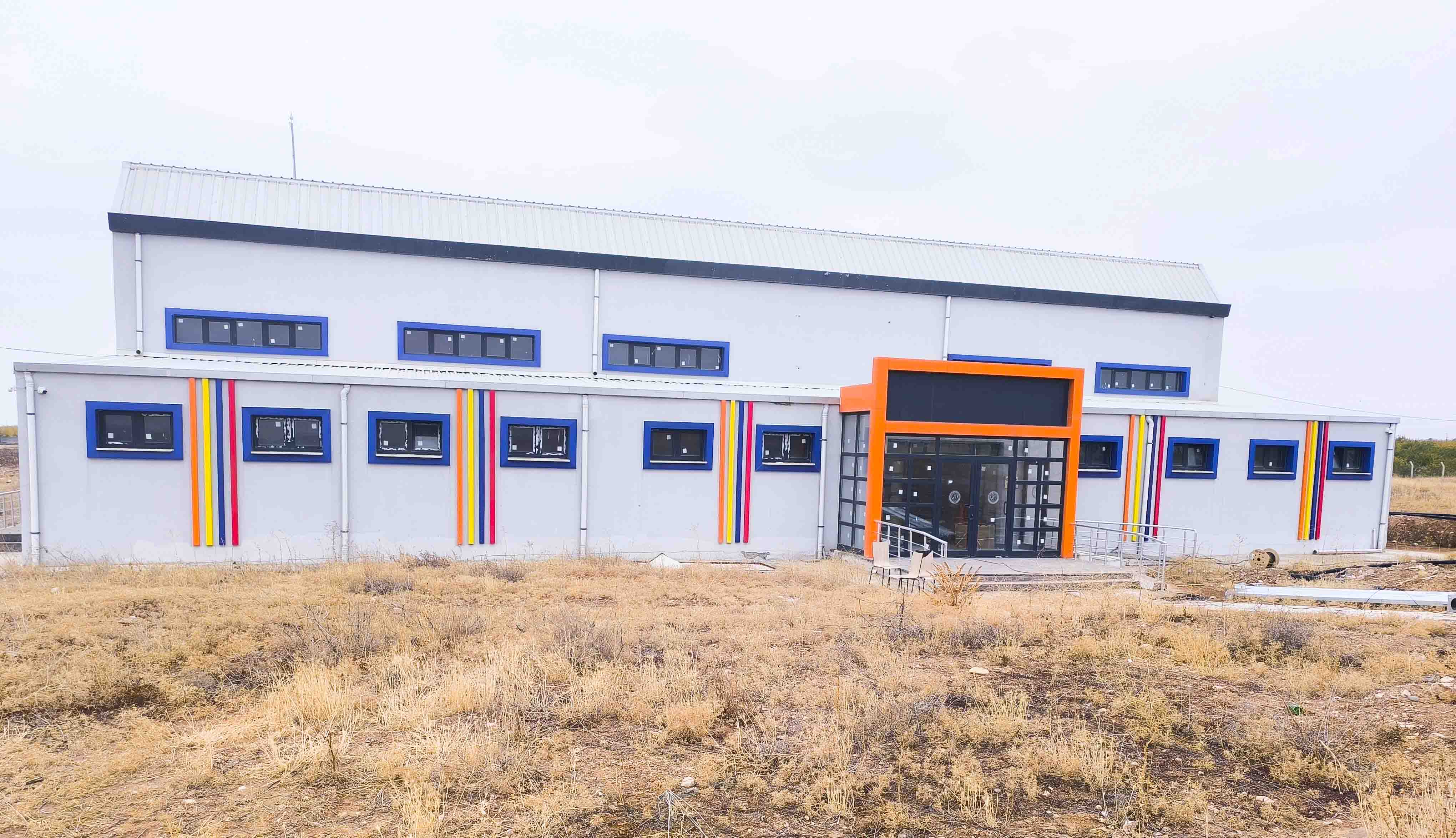 Yazıhan Çok Amaçlı Kapalı Spor Salonu