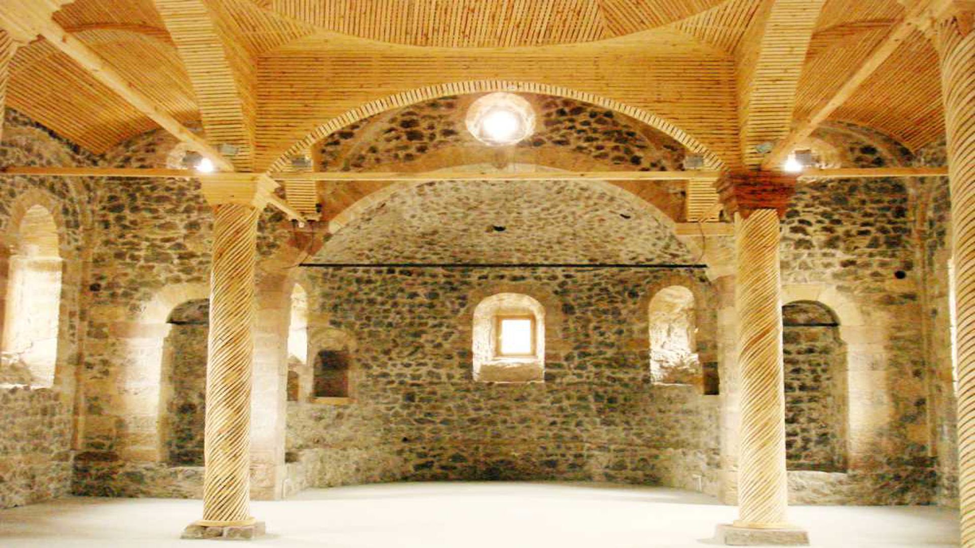 Mesudiye Kültür Merkezi (Eski Kilise)