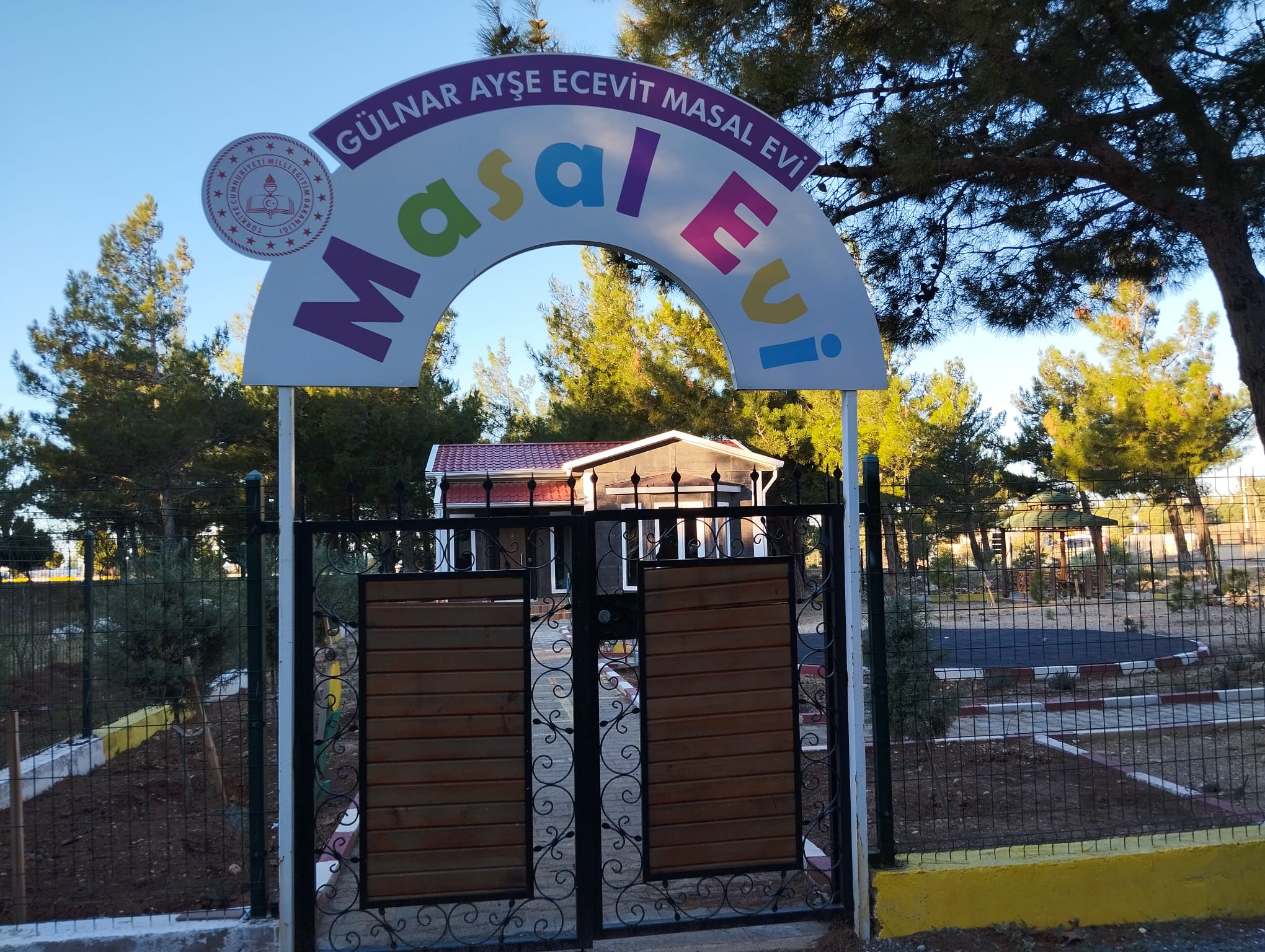 Gülnar Ayşe Ecevit Masal Evi - Mersin