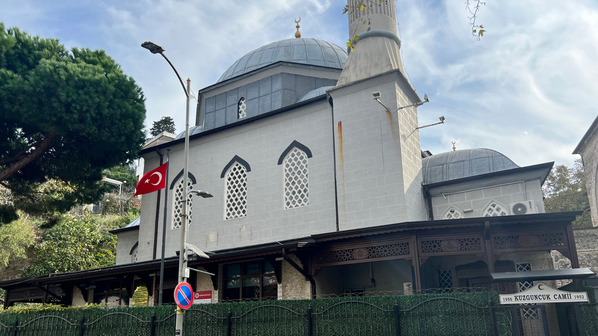 Kuzguncuk Camii