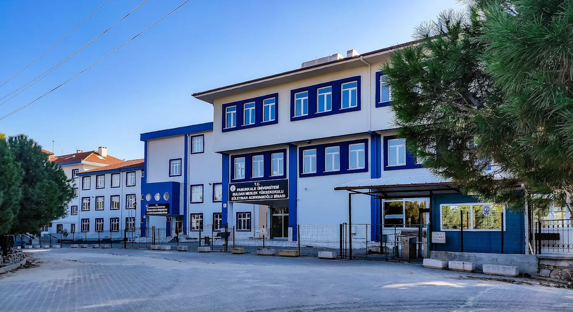 Buldan Meslek Yüksekokulu