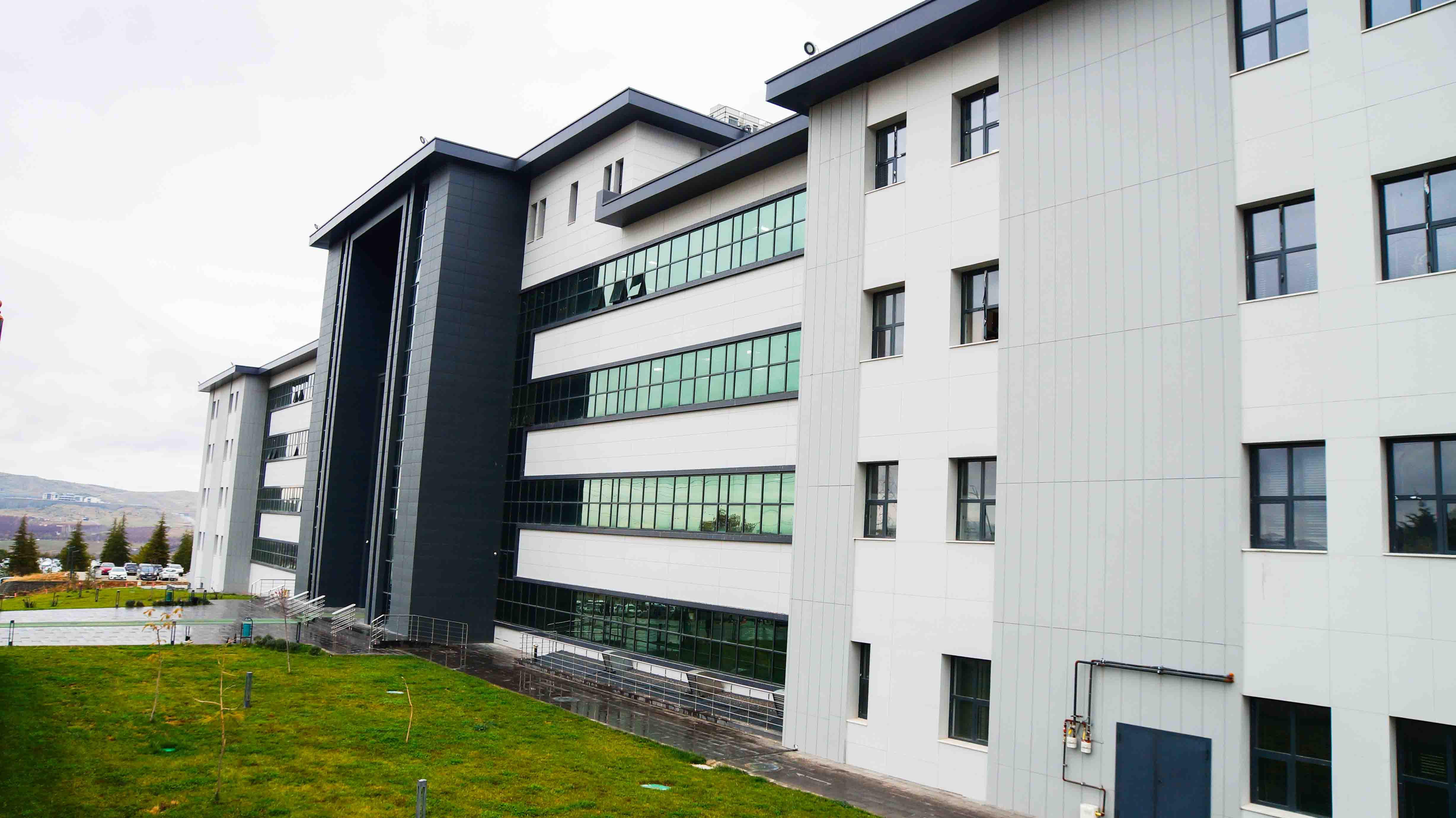 İnönü Üniversitesi Diş Hekimliği Fakültesi