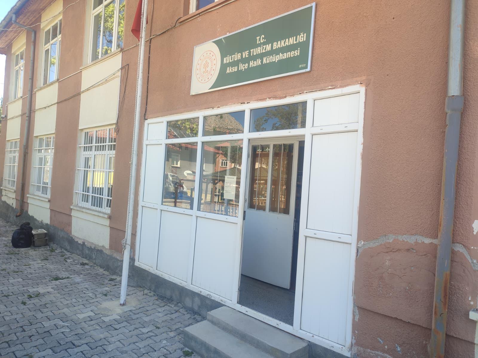 Aksu İlçe Halk Kütüphanesi