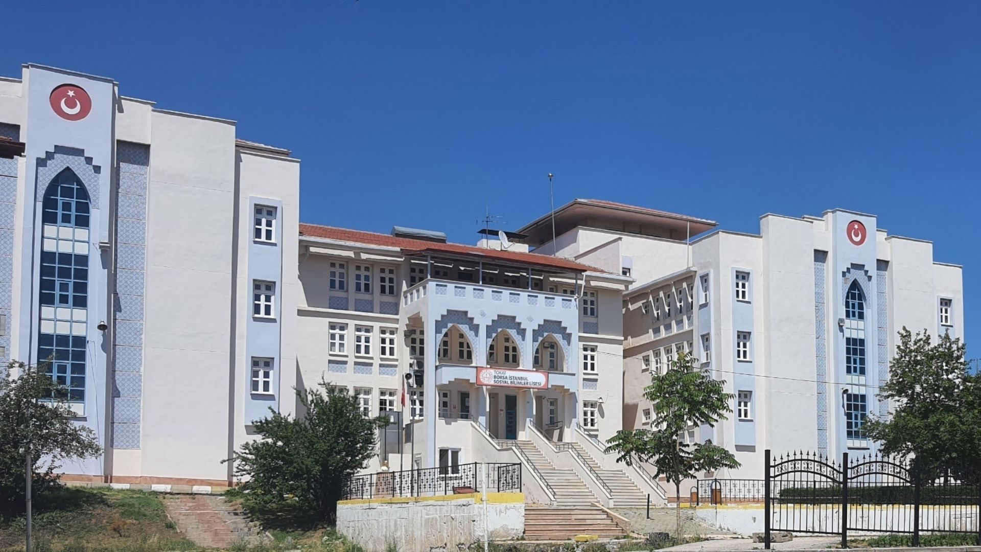 Tokat Borsa İstanbul Sosyal Bilimler Lisesi