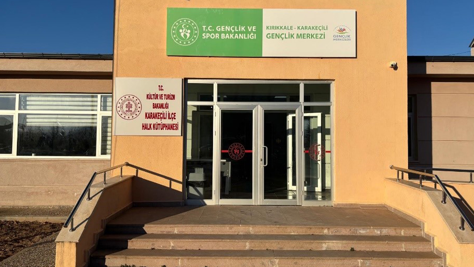 Karakeçili İlçe Halk Kütüphanesi