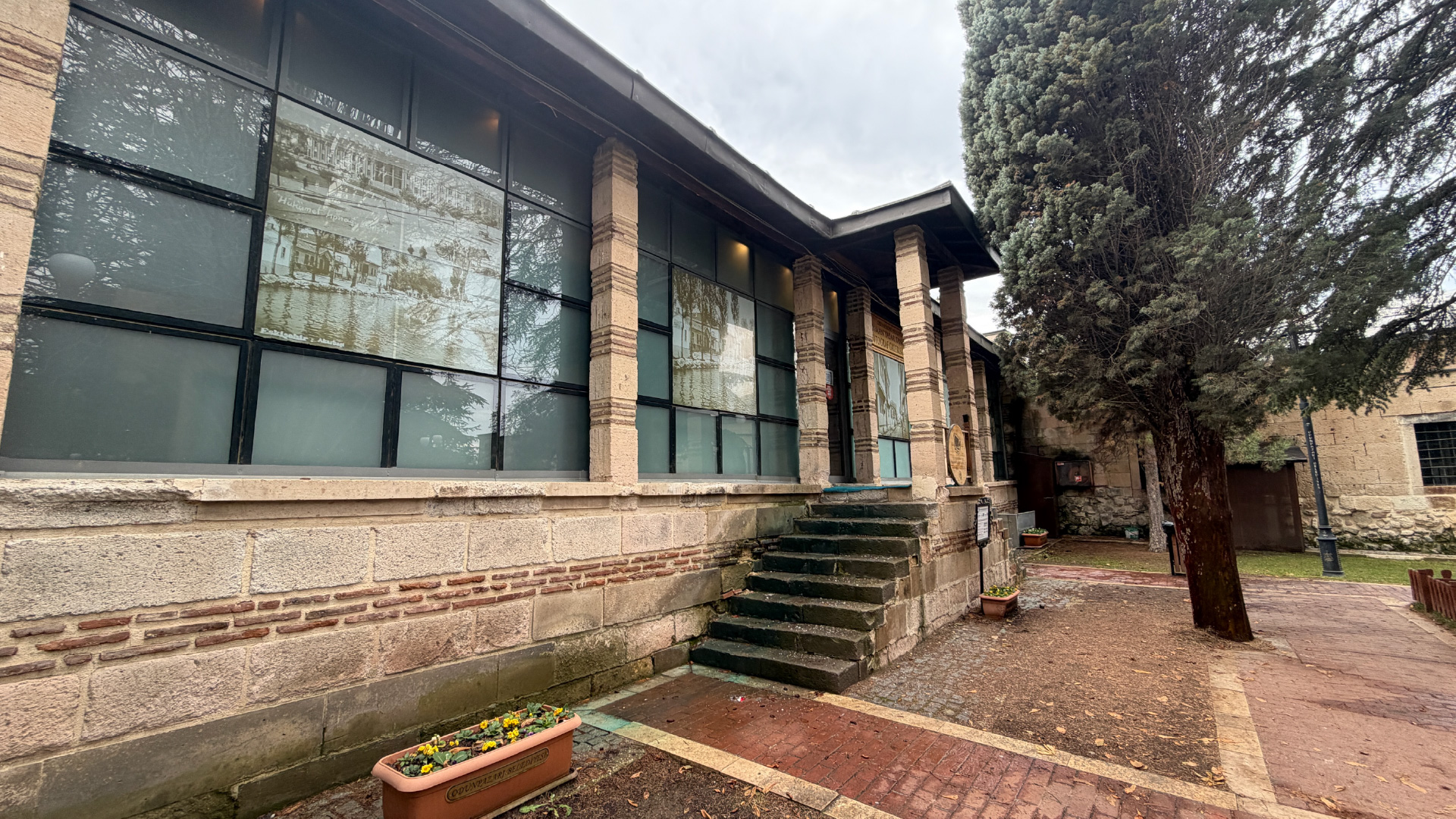 Osman Yaşar Tanaçan Fotoğraf Müzesi