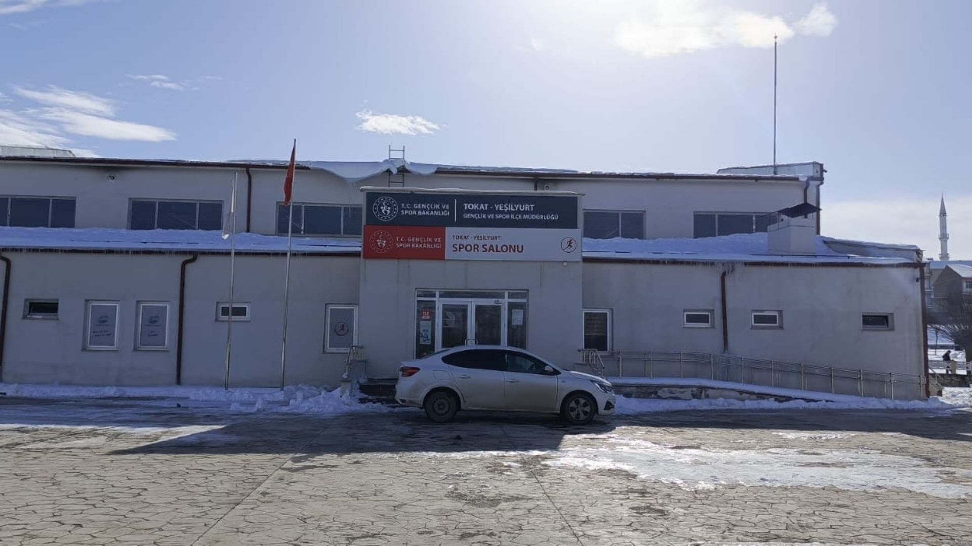 Tokat Yeşilyurt Kapalı Spor Salonu