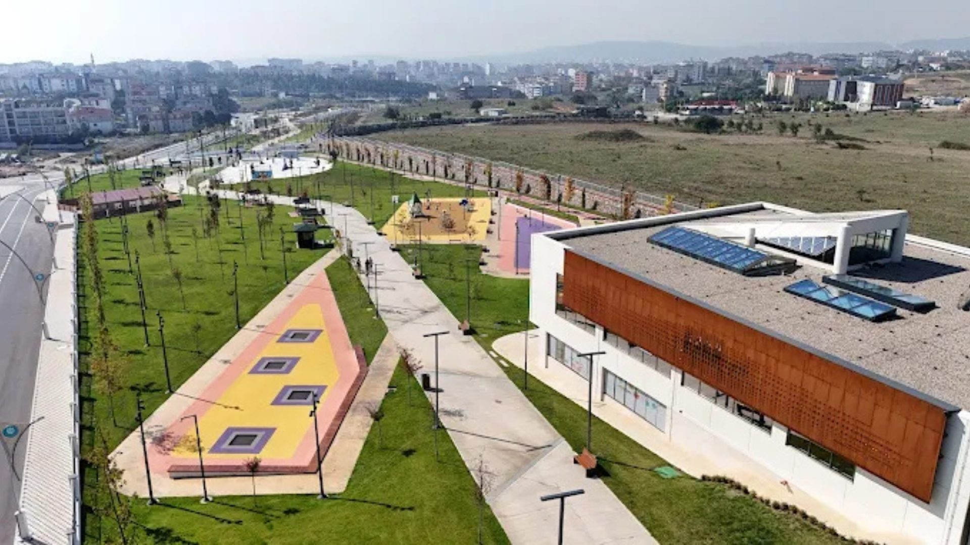 ÇAYIROVA MİLLET BAHÇESİ