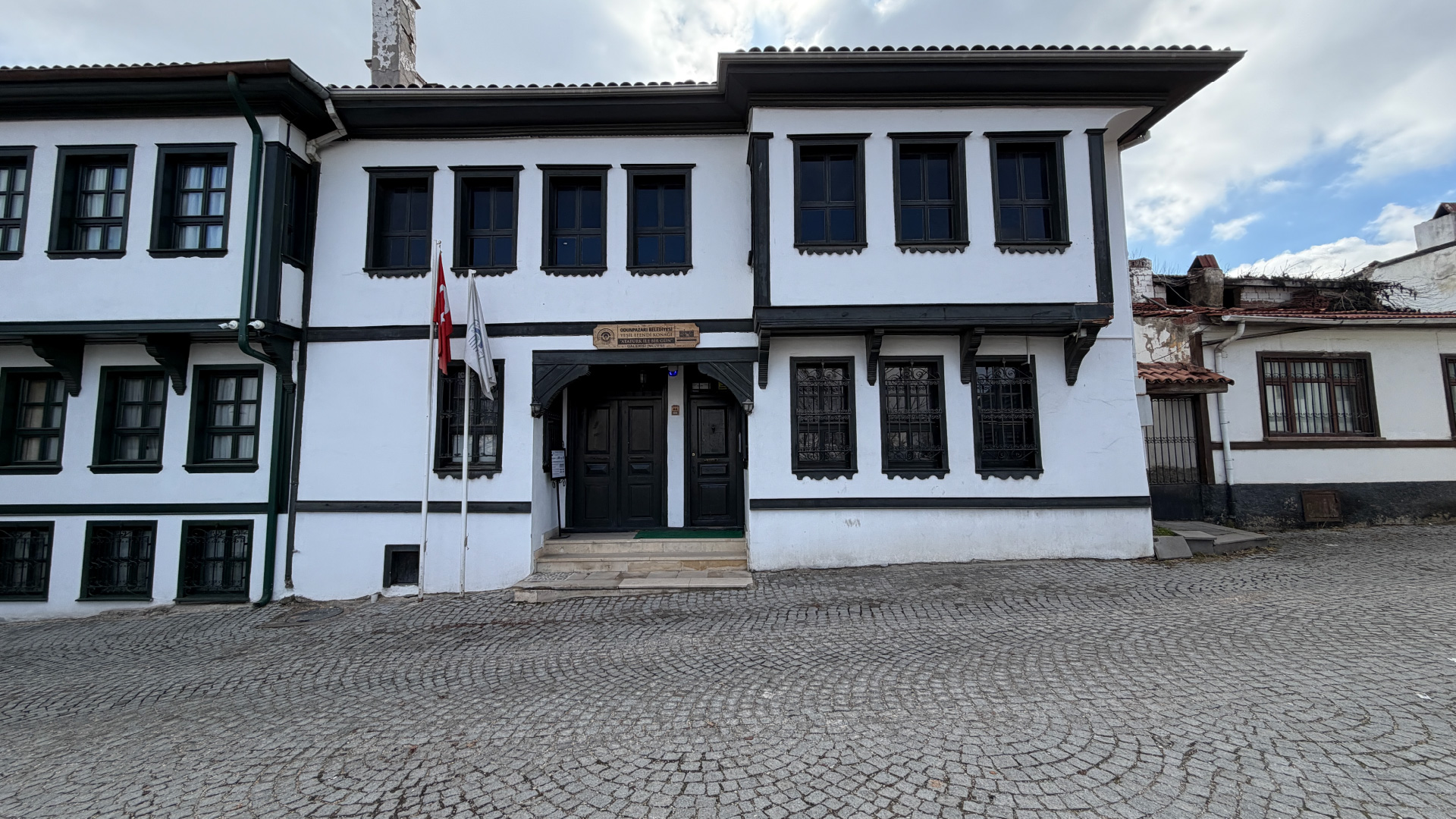 Yeşil Efendi Konağı Atatürk İle Bir Gün Müzesi