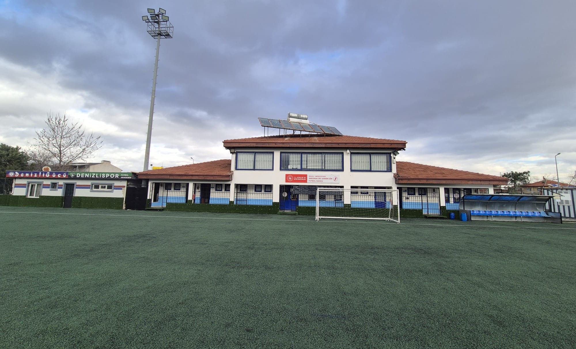 Akkonak Mahallesi Dr. Samim Gök Futbol Sahası