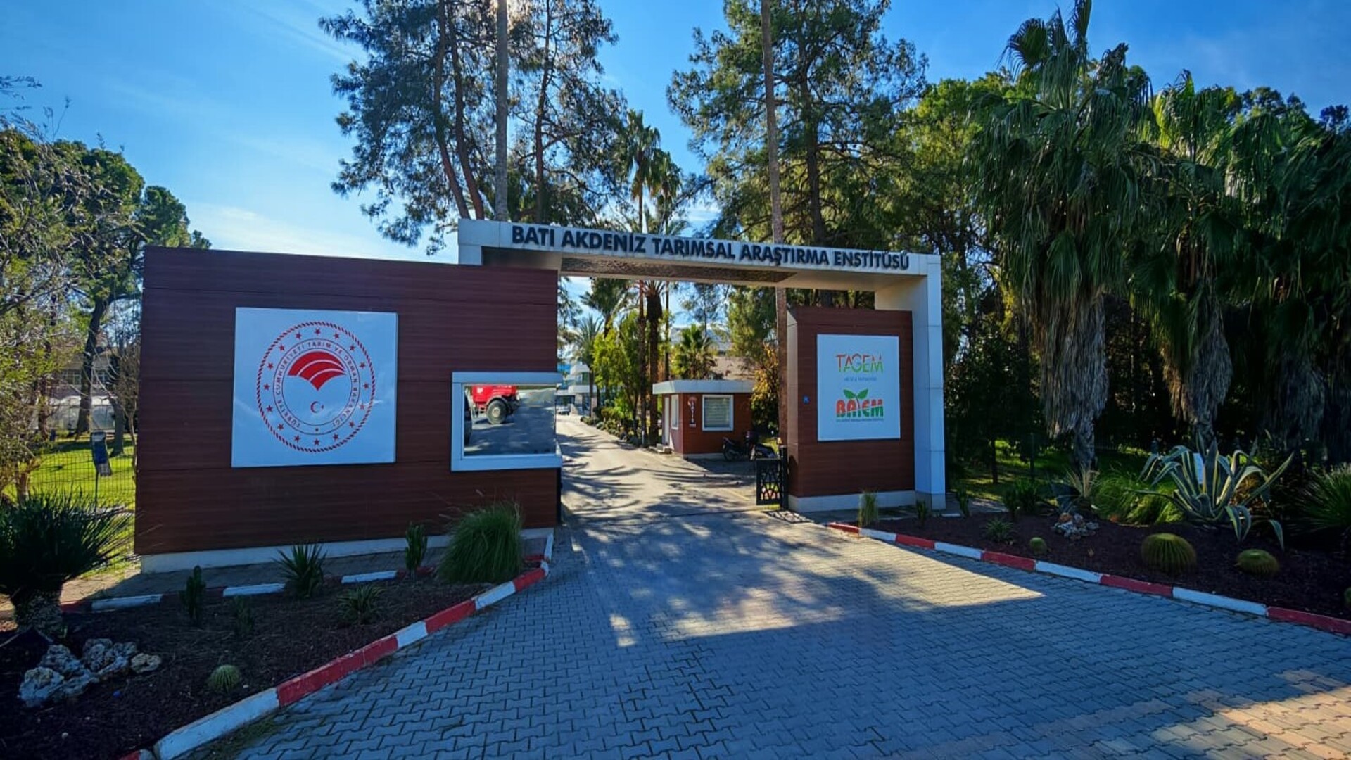 Batı Akdeniz Tarımsal Araştırma Enstitüsü Müdürlüğü (BATEM) Aksu Yerleşkesi