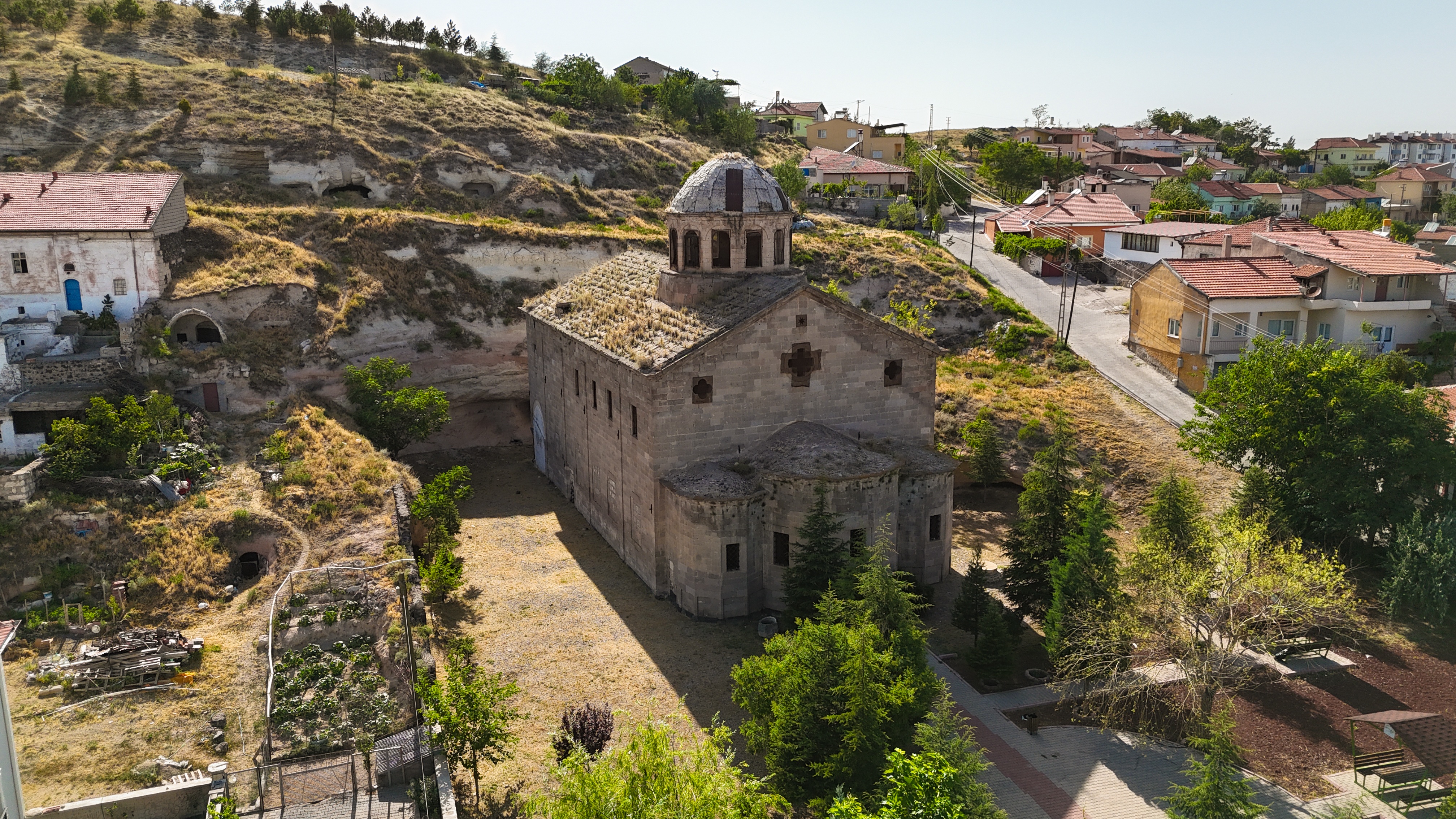 Aziz Dimitros Rum Kilisesi