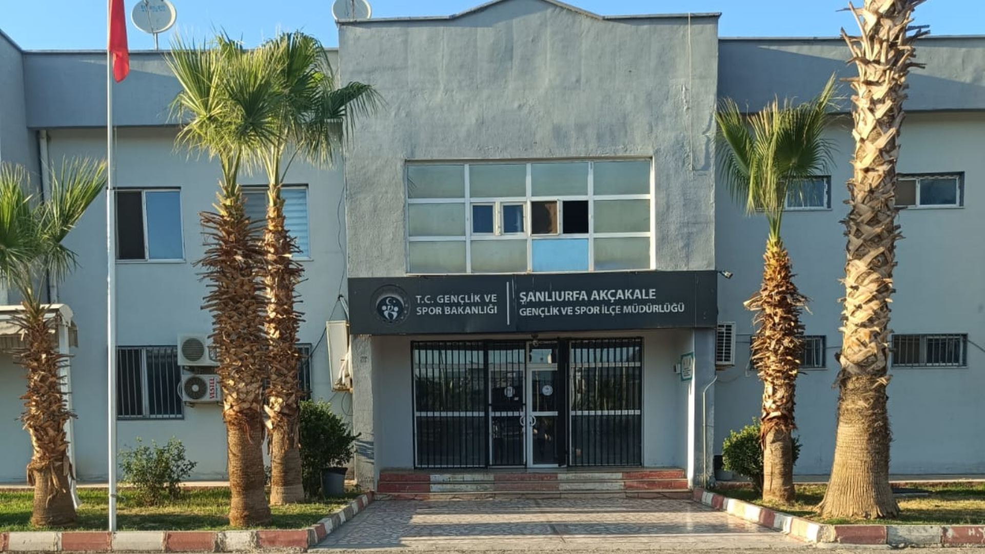 Akçakale Kapalı Spor Salonu