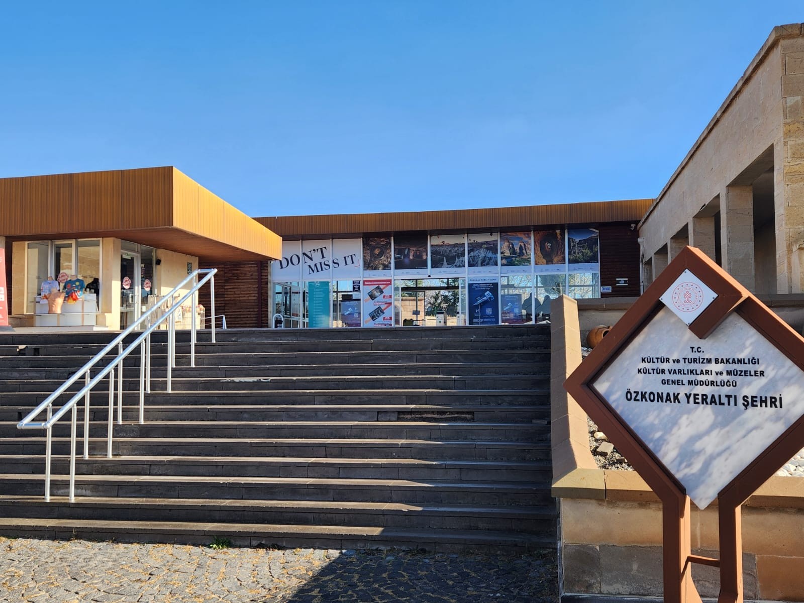 Özkonak Yeraltı Şehri