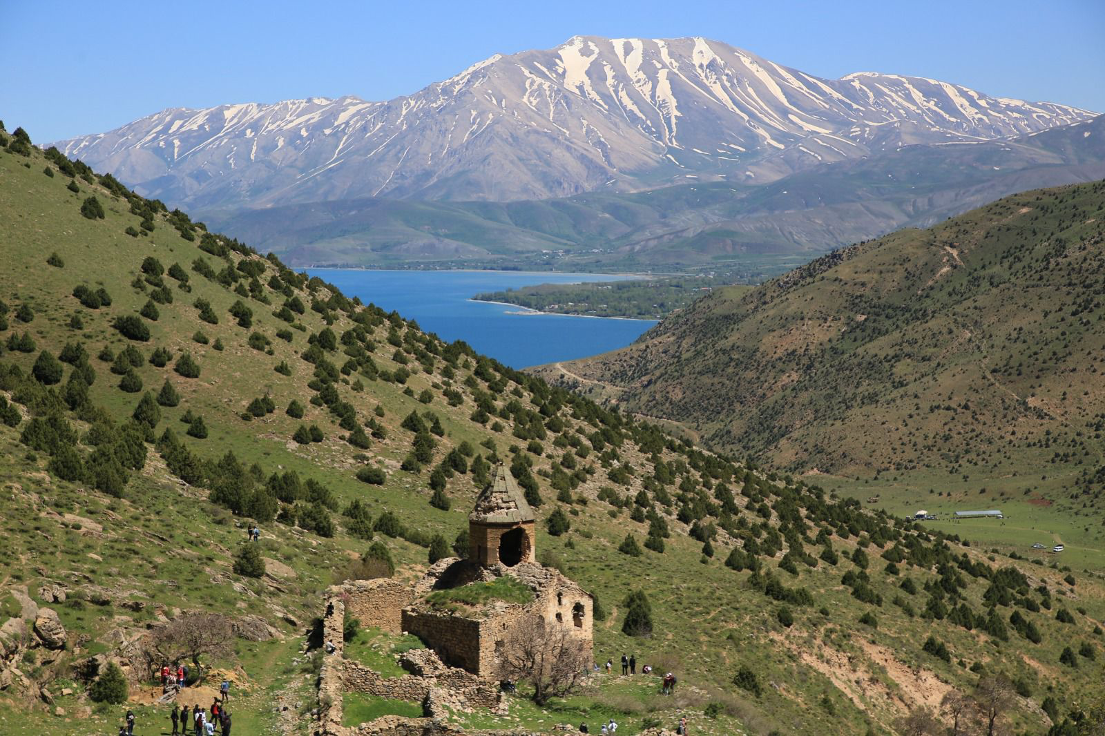 Gevaş Göründü (Aziz Astuacacın) Kırmızı Kilise