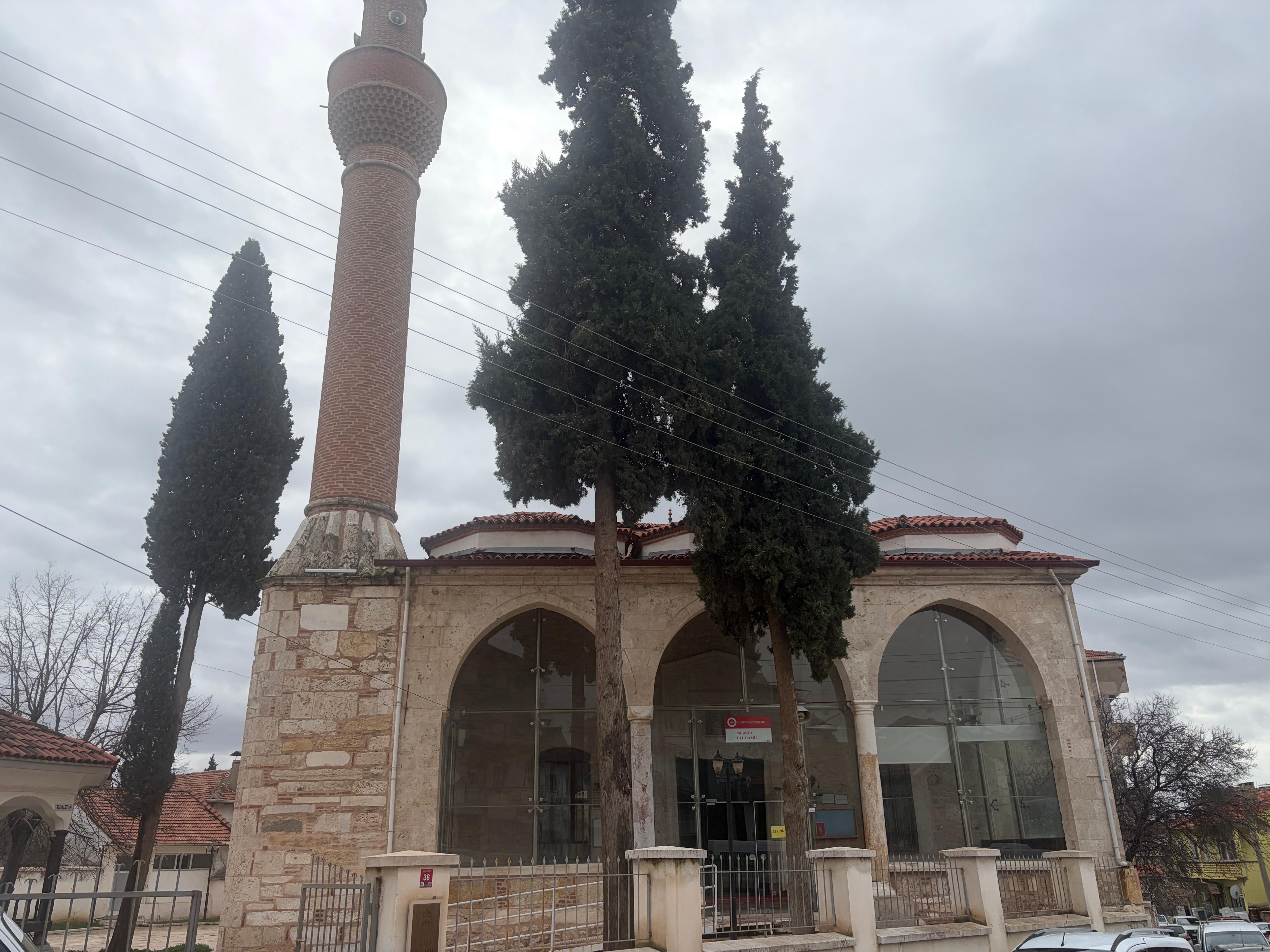 Ulubey Ulu Cami