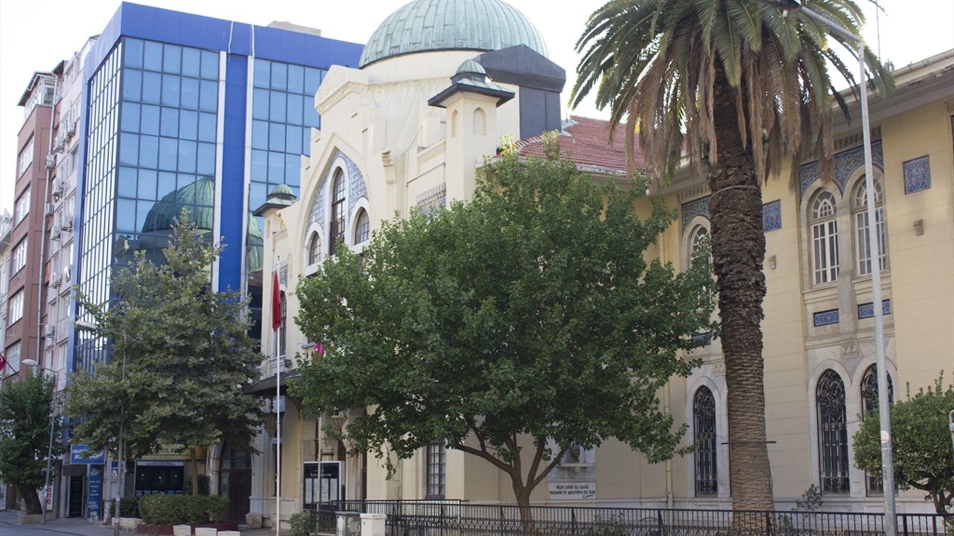 İzmir Devlet Opera ve Balesi