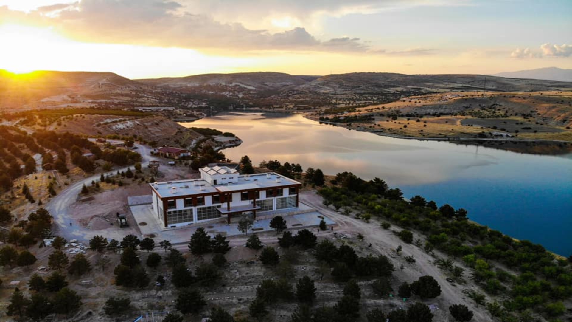 Ağın Öğretmen Evi