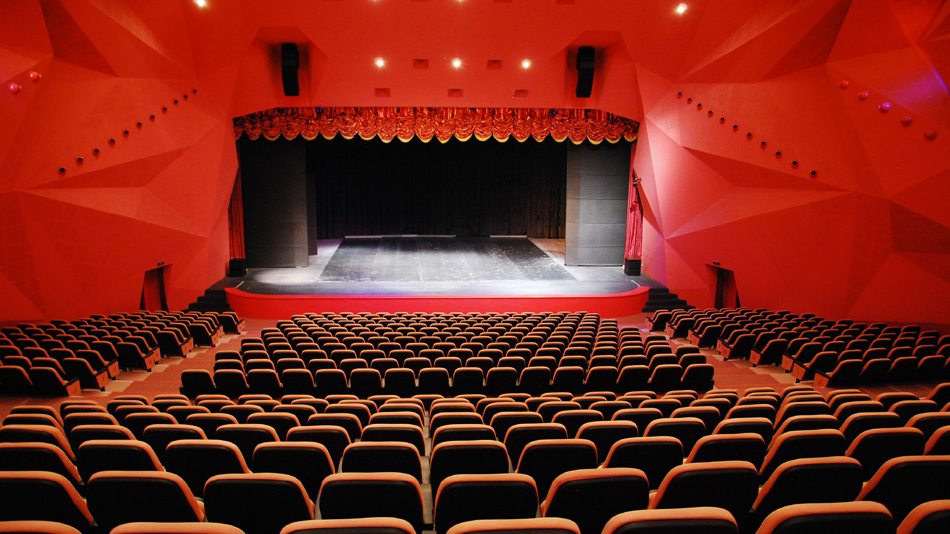 Atatürk Kültür Sanat ve Kongre Merkezi