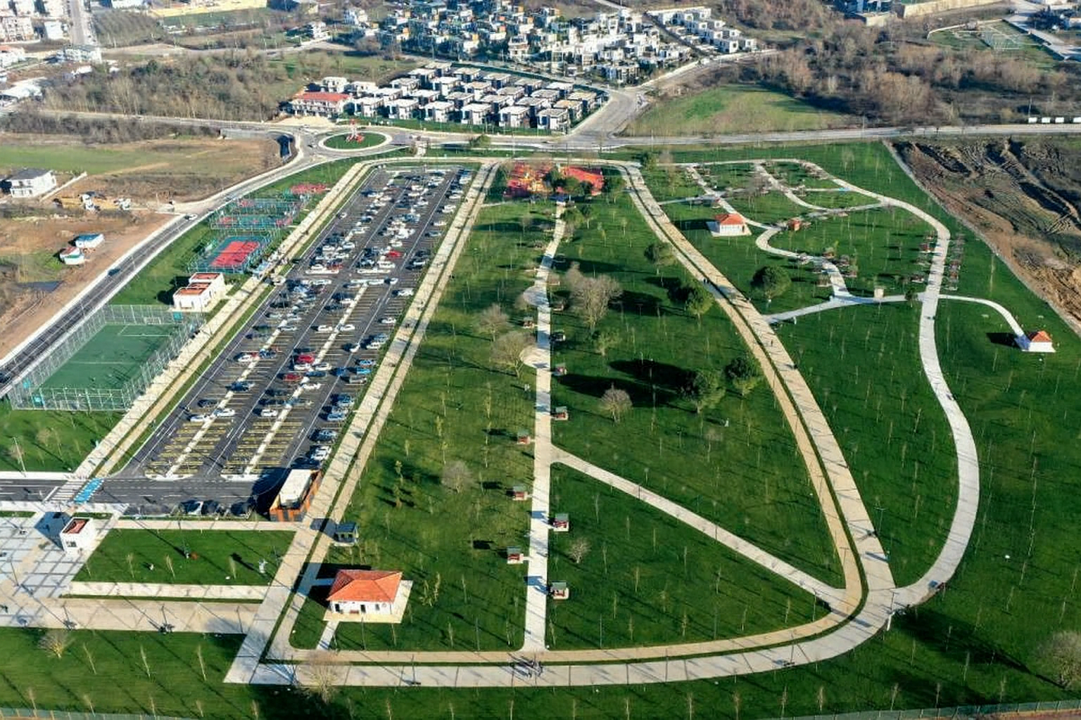 Başiskele Seymen Millet Bahçesi