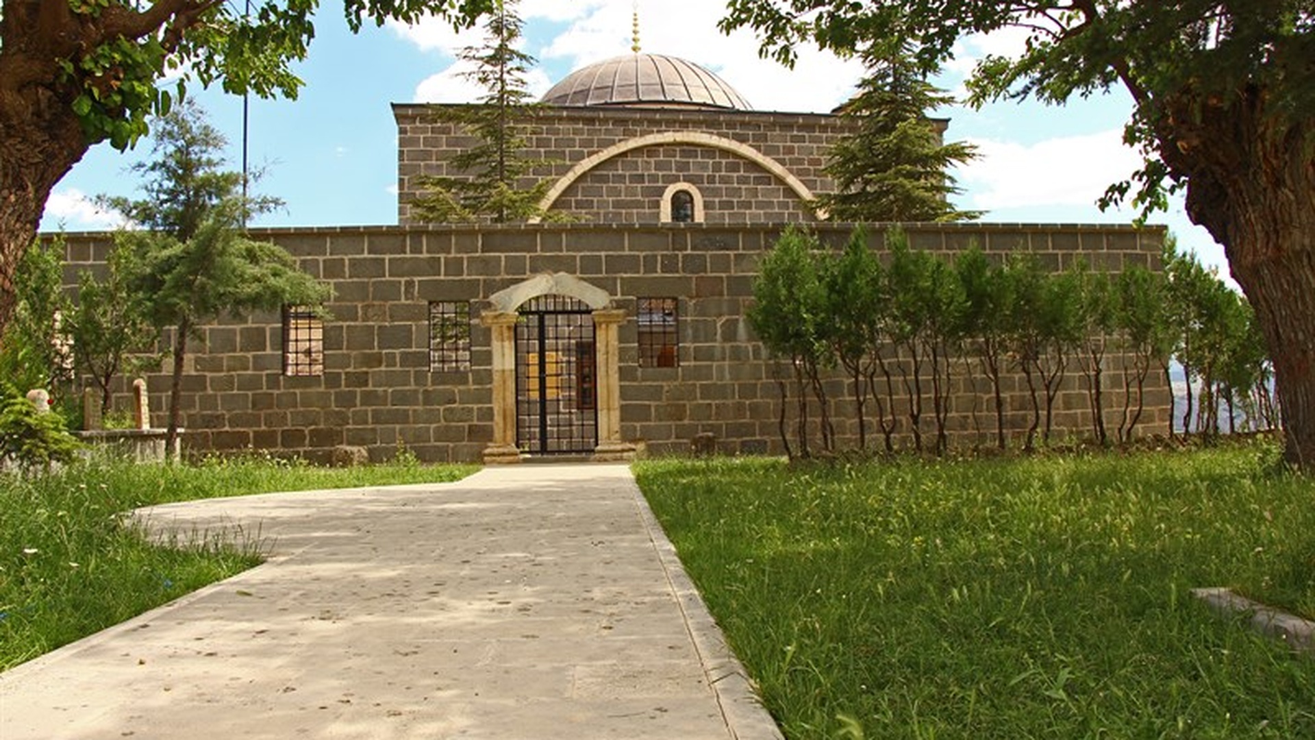 Cimşit (Cemşit) Paşa Külliyesi