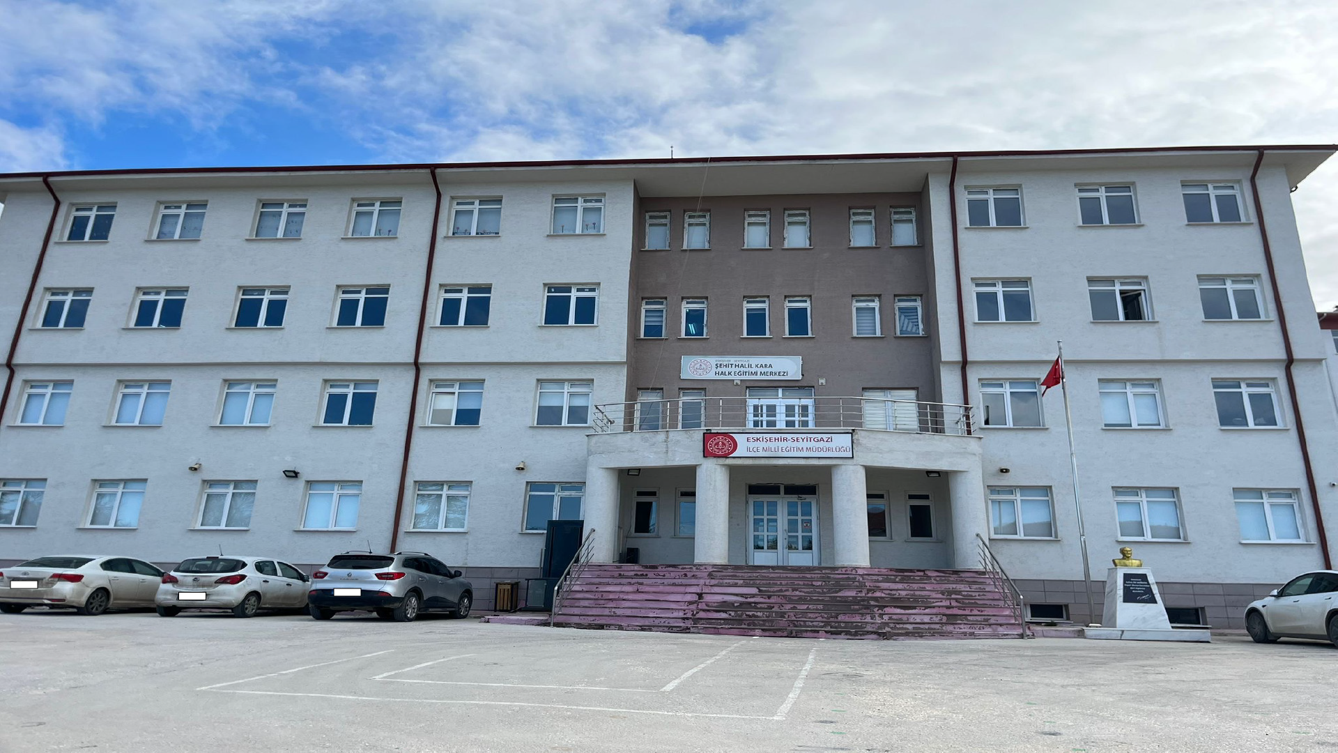 Seyitgazi Şehit Halil Kara Halk Eğitimi Merkezi