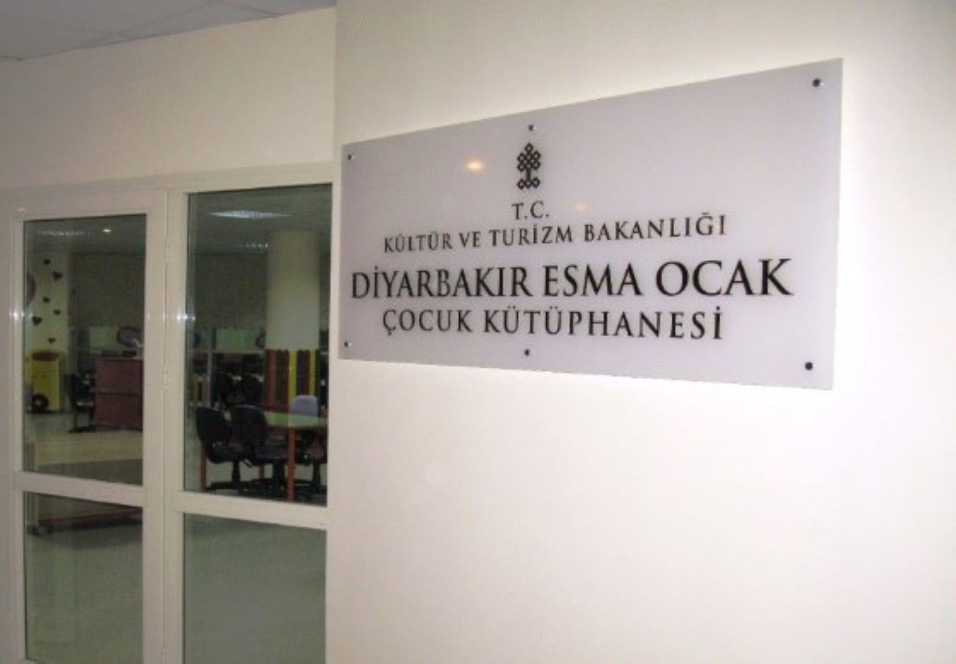 Esma Ocak Çocuk Kütüphanesi