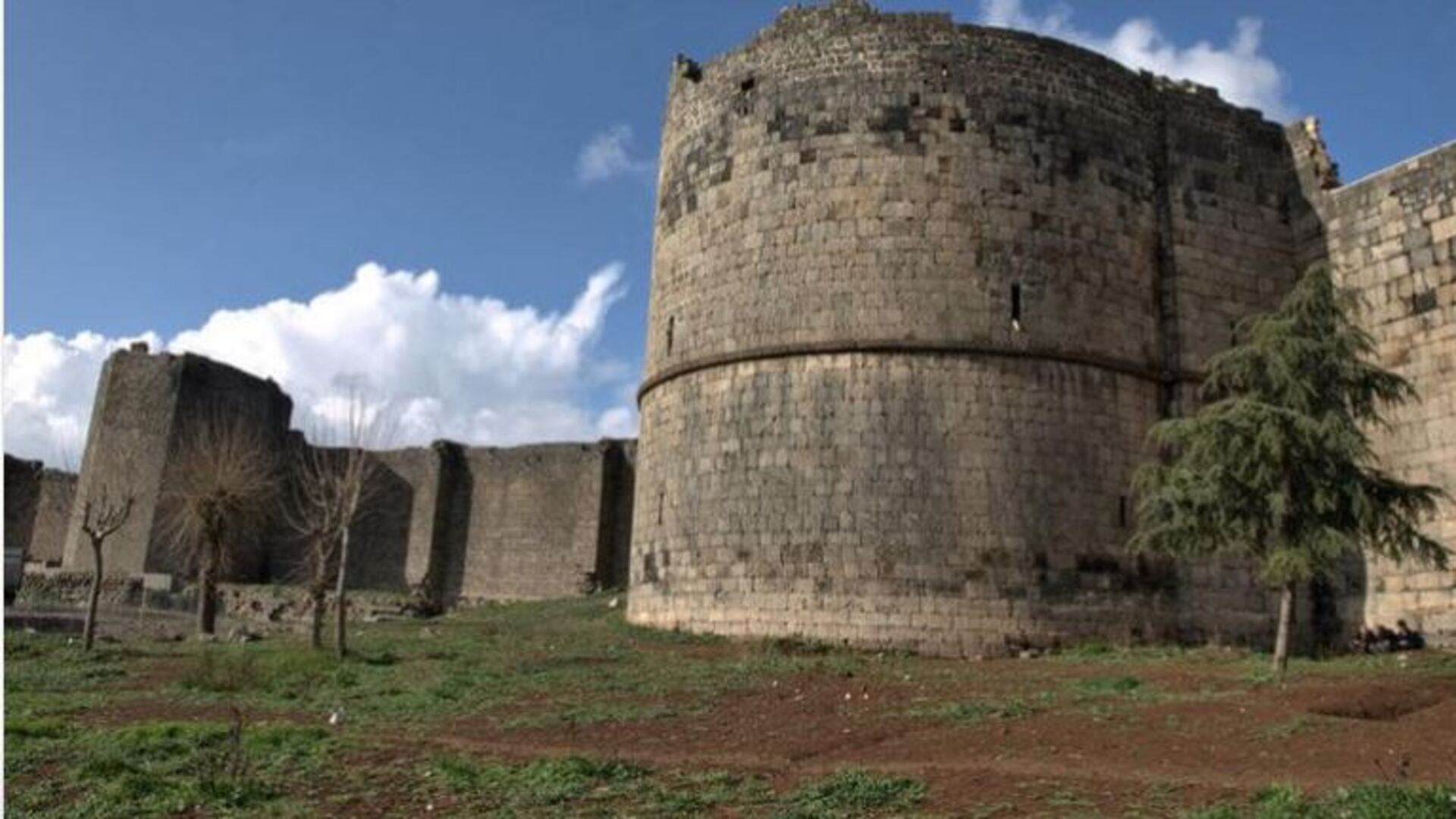 Diyarbakır  Melikşah Nur Burcu