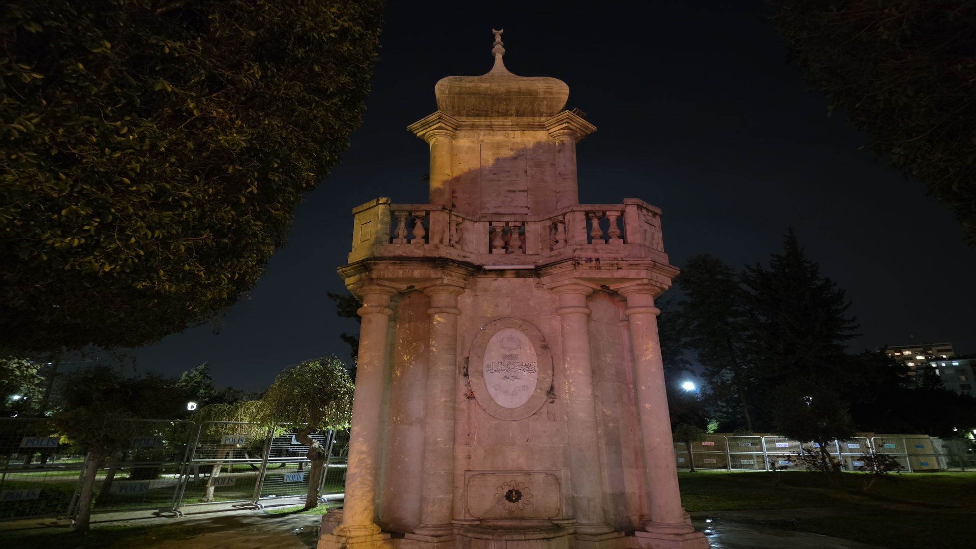 Bahri Paşa Çeşmesi