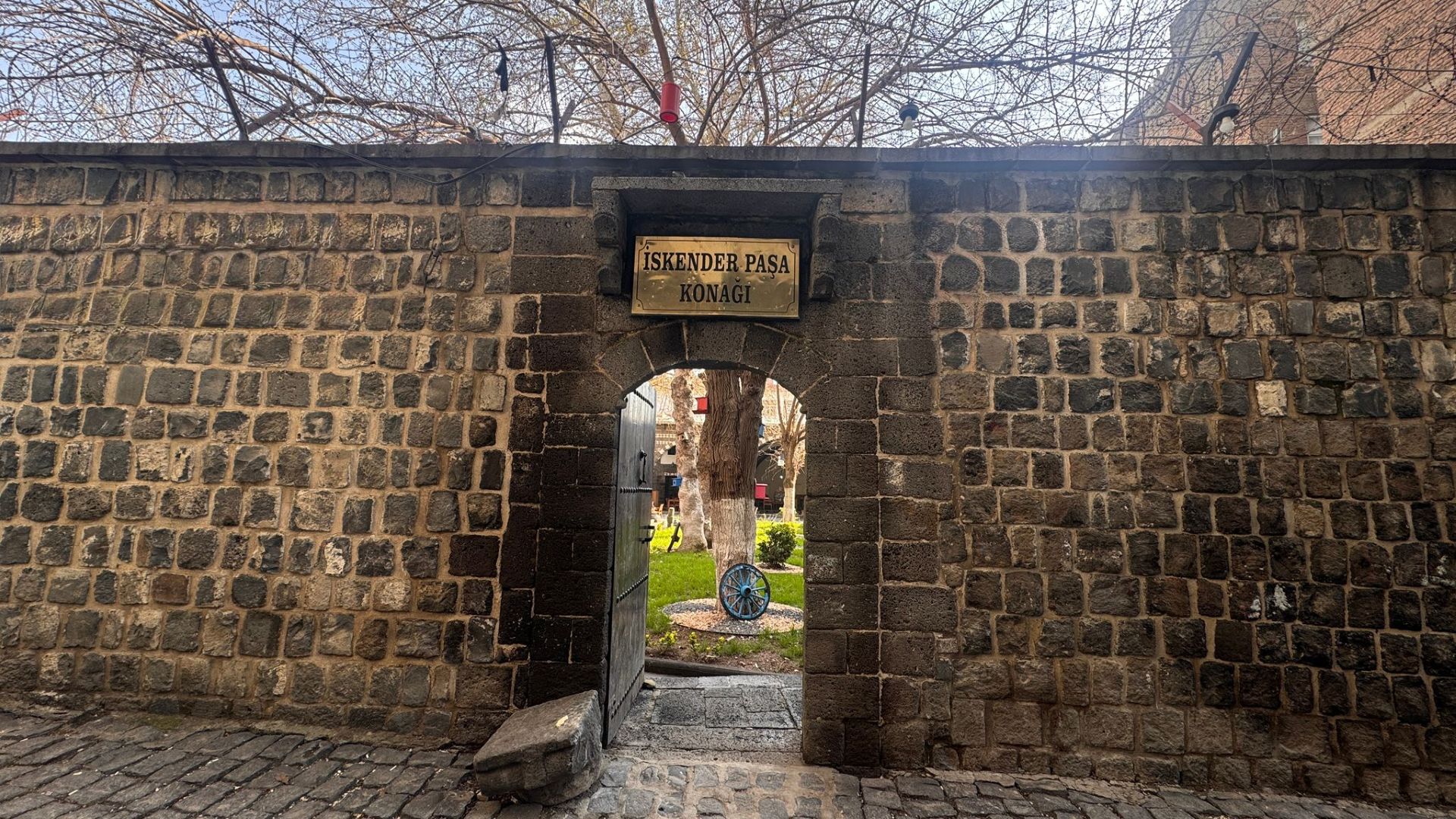 İskender Paşa Konağı