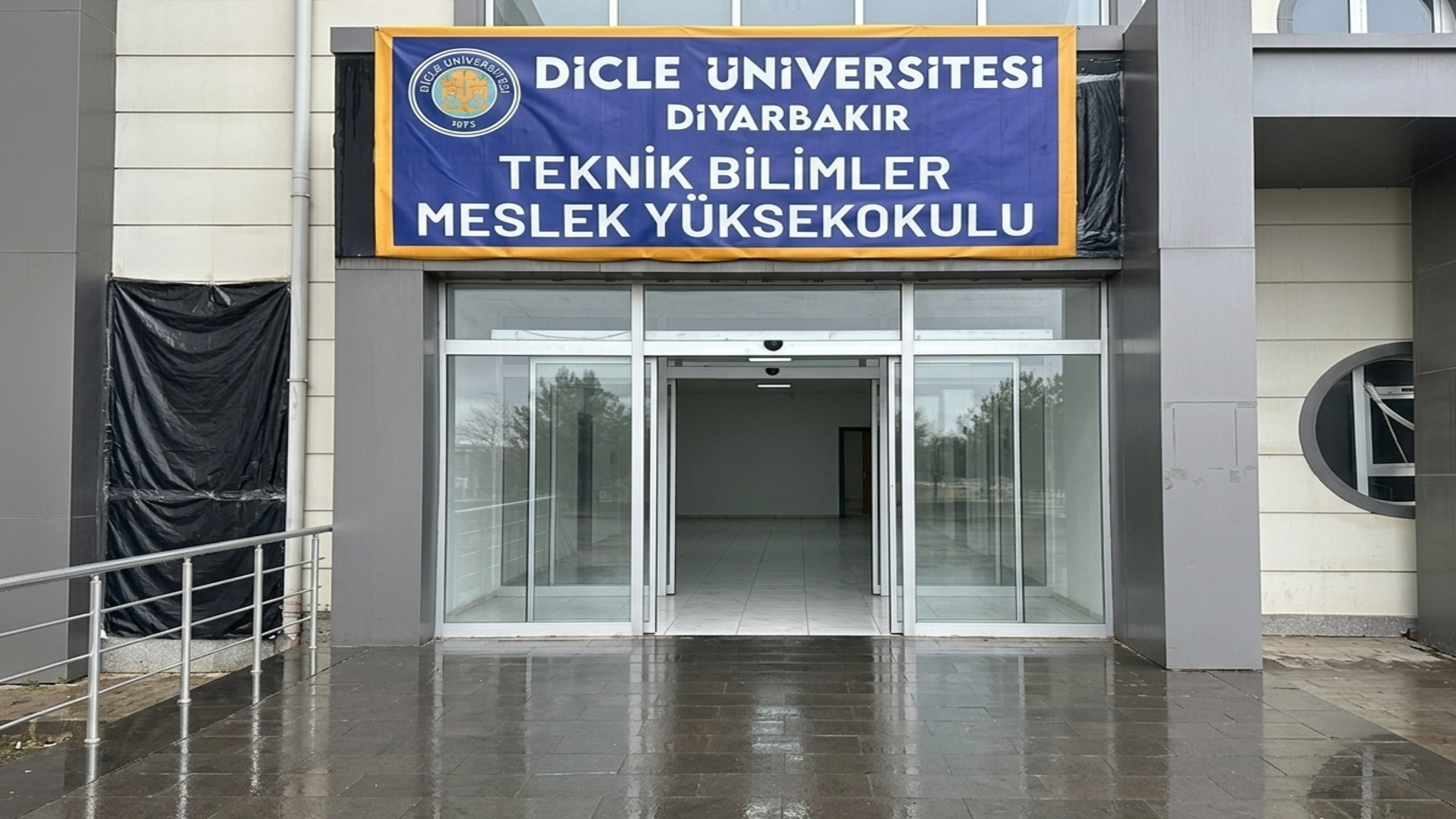 Diyarbakır Dicle Üniversitesi Teknik Bilimler Meslek Yüksekokulu