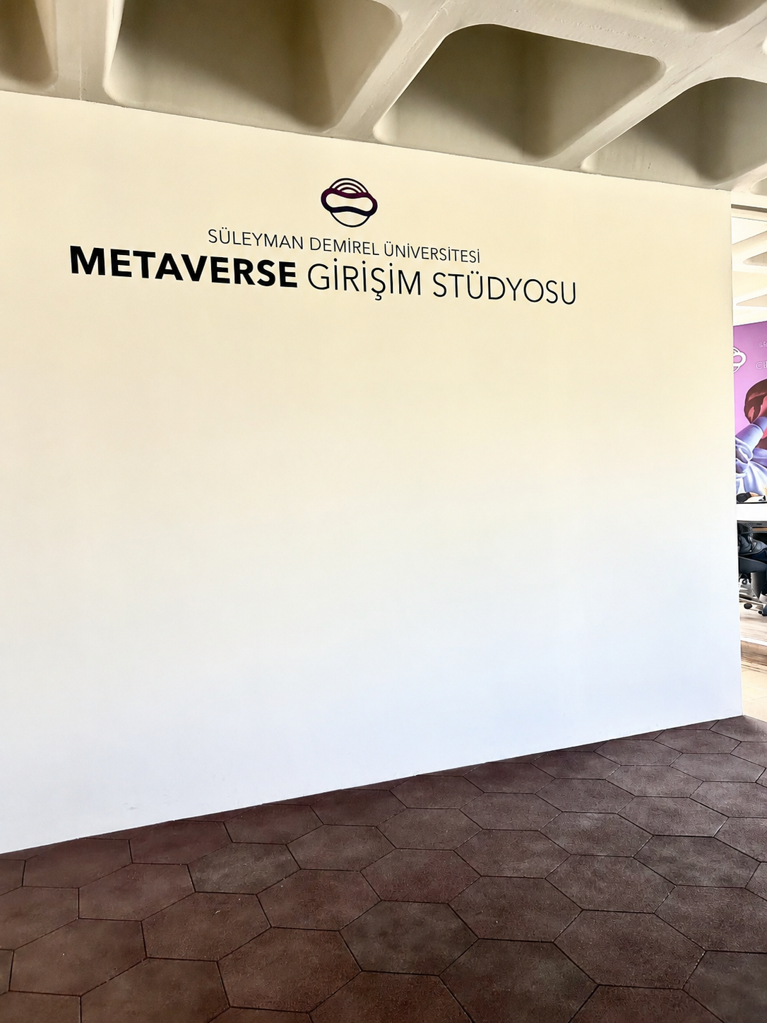 SDÜ Metaverse Girişim Stüdyosu