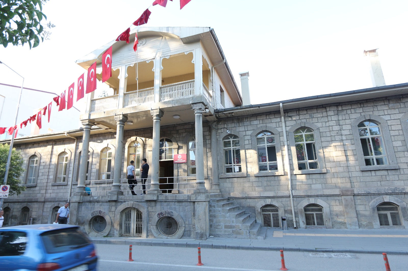 Isparta Millet Kıraathanesi
