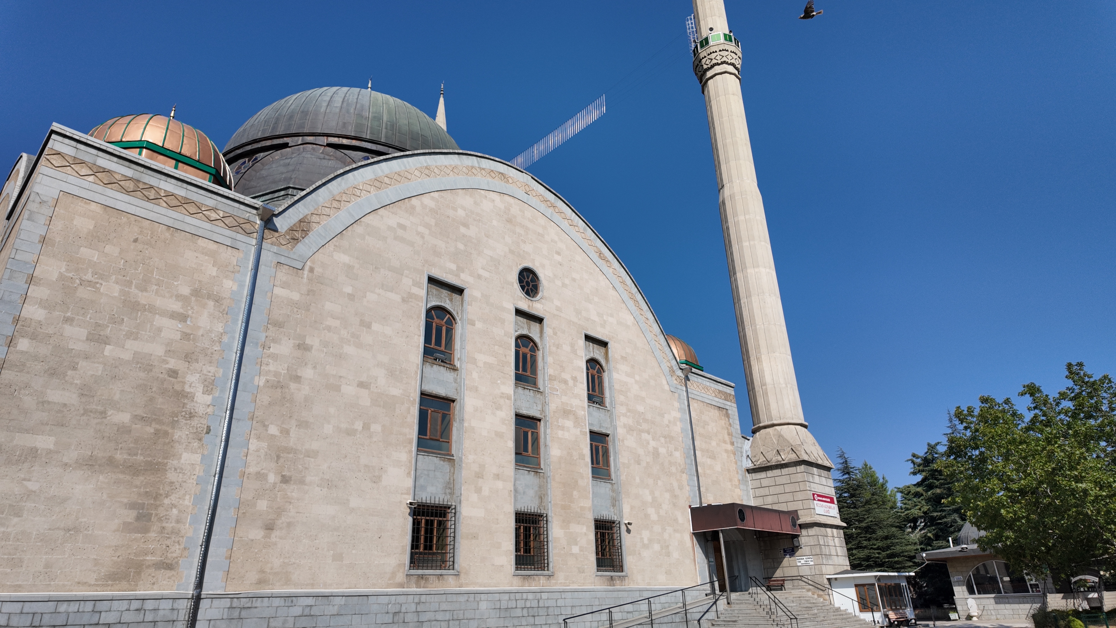 Sultan Alparslan Cami